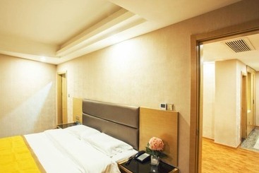 هتل Greentree Inn Shantou Jinping District Leshan Road