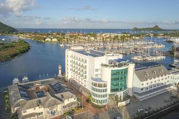 هتل Harbor Club St. Lucia, Curio Collection By Hilton