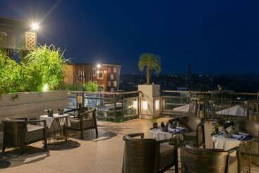 هتل Hari Residence & Spa