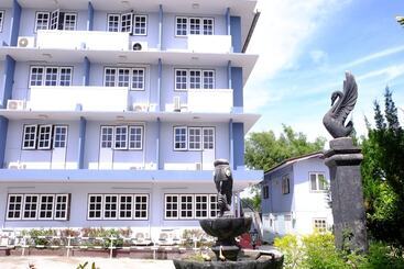 هتل Jor Koo City