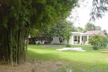 هتل Mini Golf & Resort Ubon Ratchathani