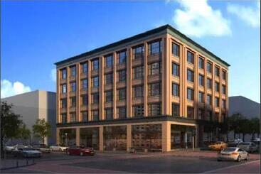 New Bedford Harbor Hotel, Ascend Hotel Collection