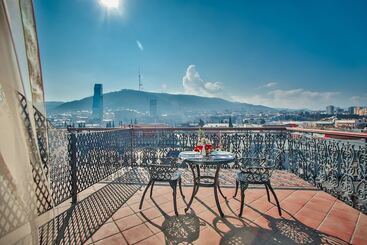 هتل New Tiflis