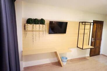 هتل Raintree Boutique
