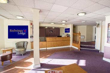 Redwings Lodge Solihull - Solihull