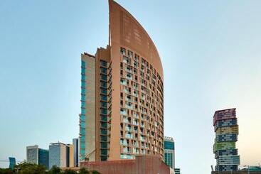 هتل Staybridge Suites   Doha Lusail, An Ihg