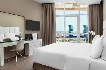 هتل Staybridge Suites   Doha Lusail, An Ihg