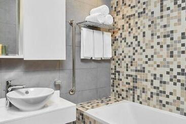 هتل Staybridge Suites   Doha Lusail, An Ihg