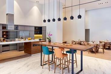هتل Staybridge Suites   Doha Lusail, An Ihg