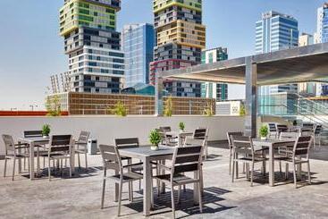 هتل Staybridge Suites   Doha Lusail, An Ihg