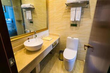 Vienna Hotel Shanghai Hongqiao National Convention And Exhibition Center Wanda