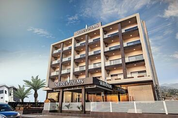 تختخواب و صبحانه Sierra Palms Resort