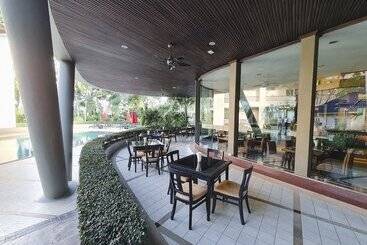 Grand Garden Hotel & Residence