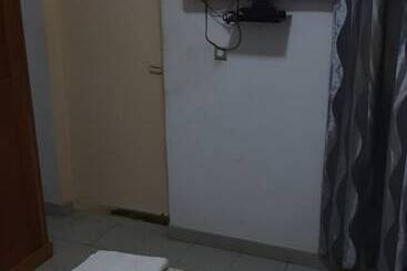هتل Aziz Residence