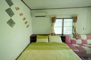 هتل Baan Suanjarean Resort