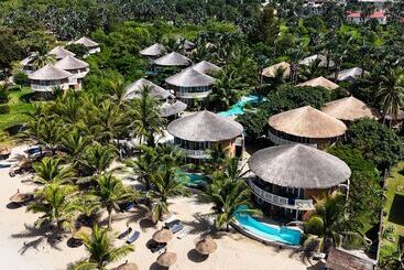 هتل Balafon Beach Resort