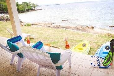 هتل Blue Bay Resort