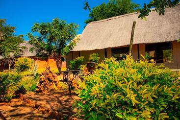 هتل Irock Lodge