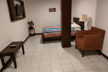 Lehns Motel