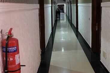 هتل Metzy Residence