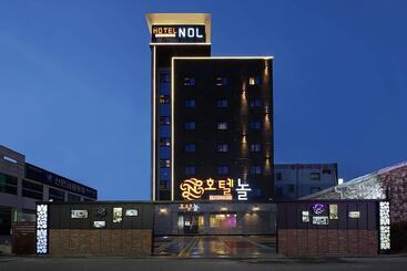 هتل Nol