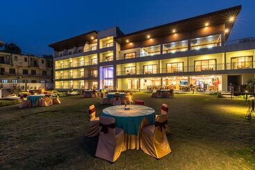 Park Safari Resort - Sauraha