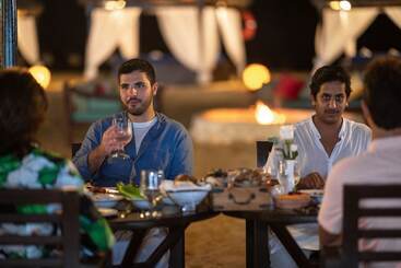 هتل Regency Sealine Camp