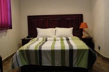هتل Richland Lodges
