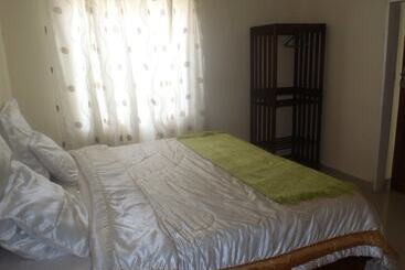 هتل Richland Lodges