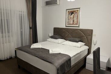 בית מלון כפרי Rooms Elez