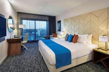 هتل The Sebel West Perth
