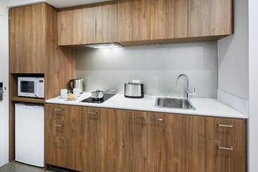 هتل The Sebel West Perth