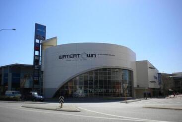 هتل The Sebel West Perth