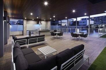 هتل The Sebel West Perth