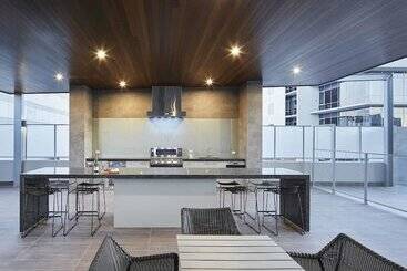 هتل The Sebel West Perth