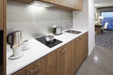 هتل The Sebel West Perth