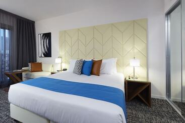 هتل The Sebel West Perth