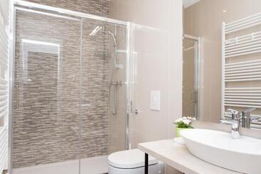 Loox Serviced Apartments Hatzova