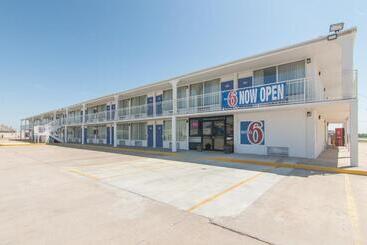 Motel 6liberal, Ks