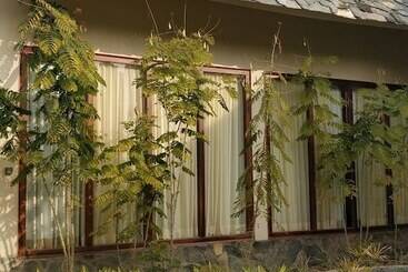 Saraca Resort & Spa Corbett