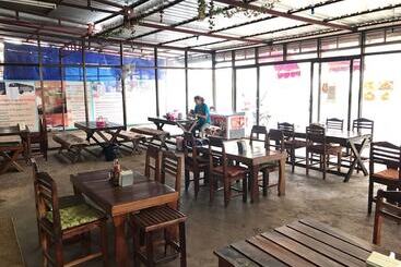 Soutchai Pakse Backpacker Hostel