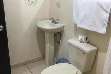 Hgen Room & Suites