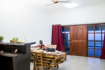 Veivaag Lodge