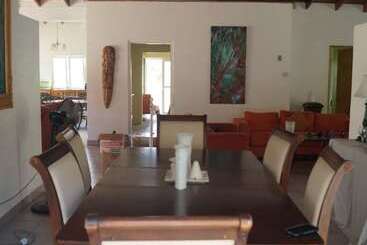 تختخواب و صبحانه A Private Room In Paradise, Vieux Fort