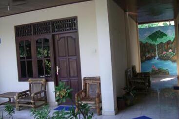تختخواب و صبحانه Matahari Tulamben Guesthouse