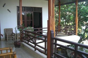 تختخواب و صبحانه Matahari Tulamben Guesthouse