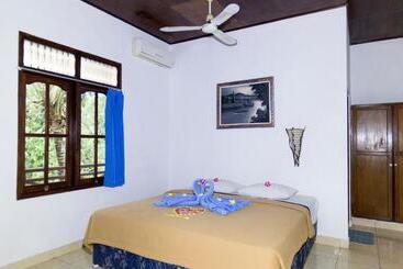 تختخواب و صبحانه Matahari Tulamben Guesthouse