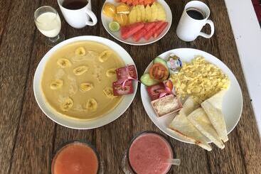 تختخواب و صبحانه Villa Suari I
