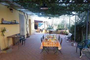 هتل Agriturismo Il Cavallone