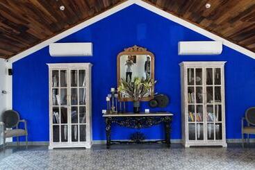 هتل Andores Resort And Spa   Calangute